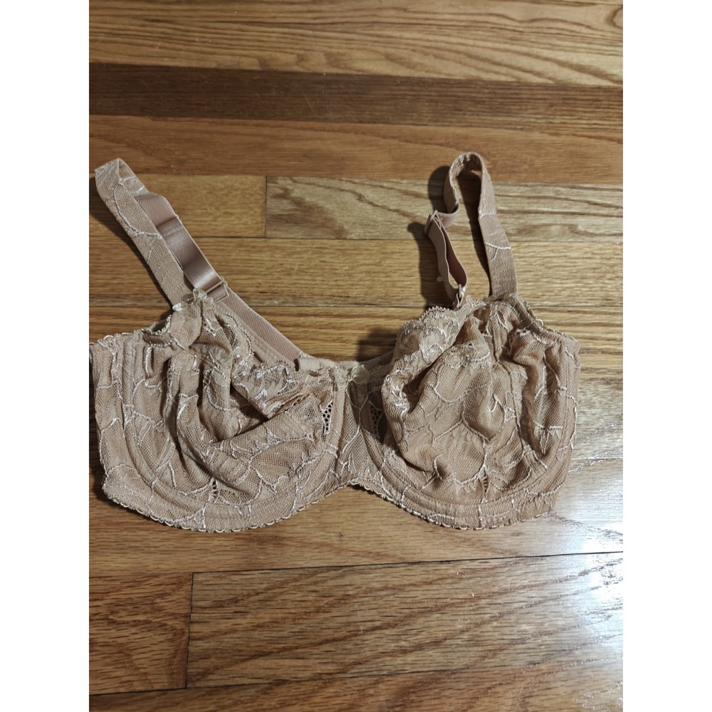 Conturelle Felina Romance bra 34 E NWOT